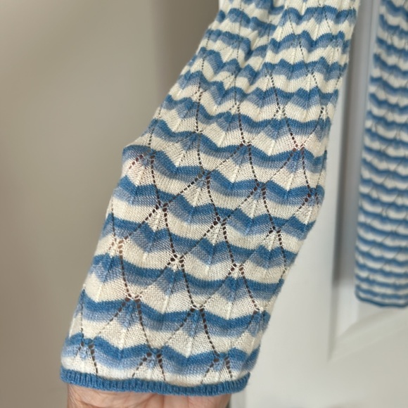 J McLaughlin Chevron Stripe Loose Weave Open-Front Cardigan Sweater Blue & White - Picture 4 of 9